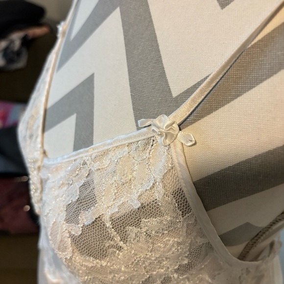 Womens Val Mode Ivory Satin & Lace Slip Dress Women’s Size Medium - Picture 4 of 7